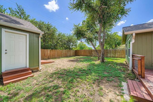 601 Yucca DR, Round Rock, TX 78681