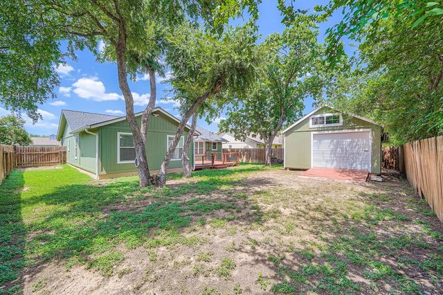 601 Yucca DR, Round Rock, TX 78681