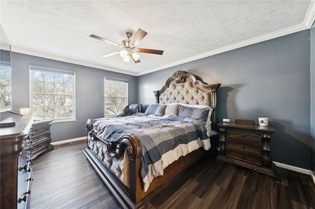 522 Leland Dr, Baldwin Boro, PA 15236