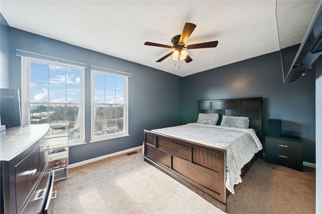 522 Leland Dr, Baldwin Boro, PA 15236