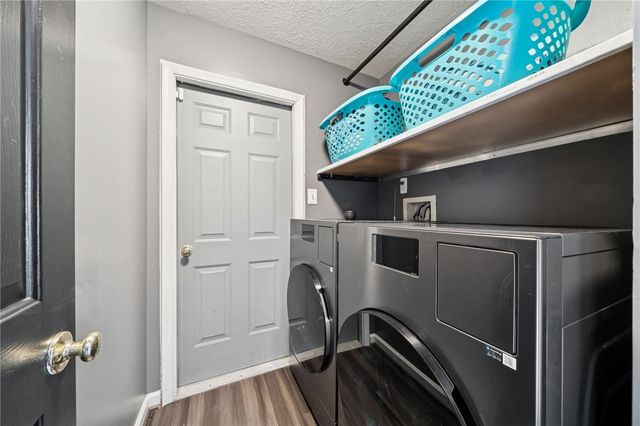 522 Leland Dr, Baldwin Boro, PA 15236