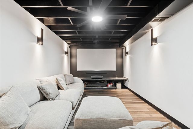 522 Leland Dr, Baldwin Boro, PA 15236