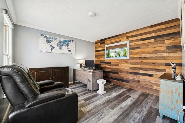 522 Leland Dr, Baldwin Boro, PA 15236