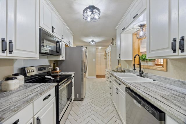 1110 Tosch Lane, Mesquite, TX 75149