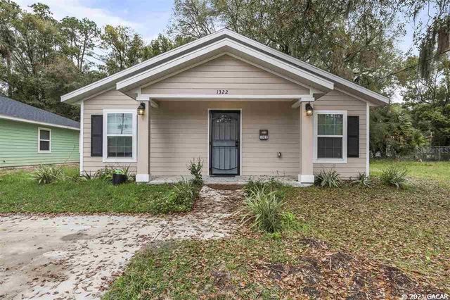1322 NE 1ST AVENUE, Gainesville, FL 32641