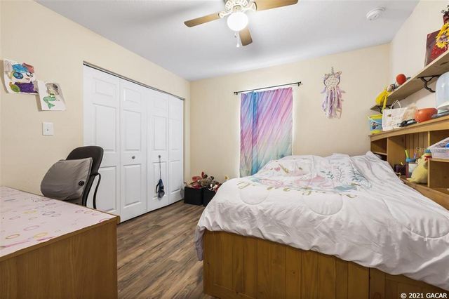 1322 NE 1ST AVENUE, Gainesville, FL 32641