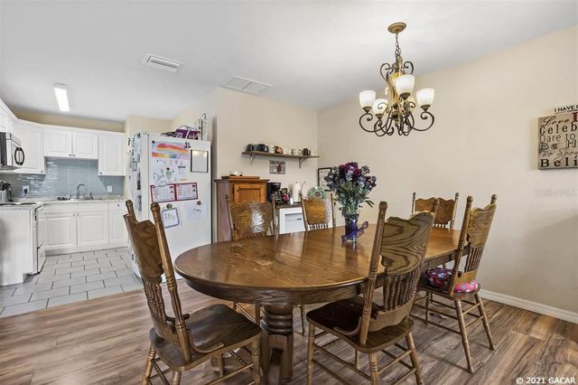 1322 NE 1ST AVENUE, Gainesville, FL 32641