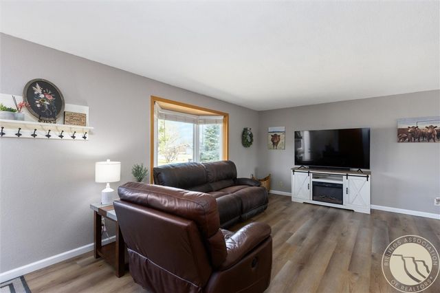 739 Briar Place, Billings, MT 59102