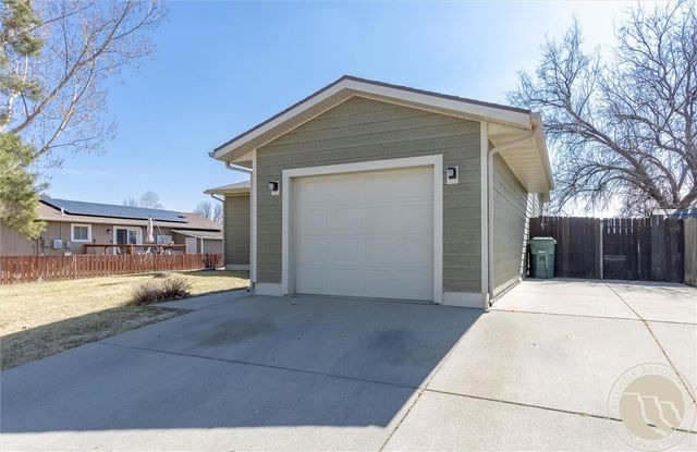 739 Briar Place, Billings, MT 59102