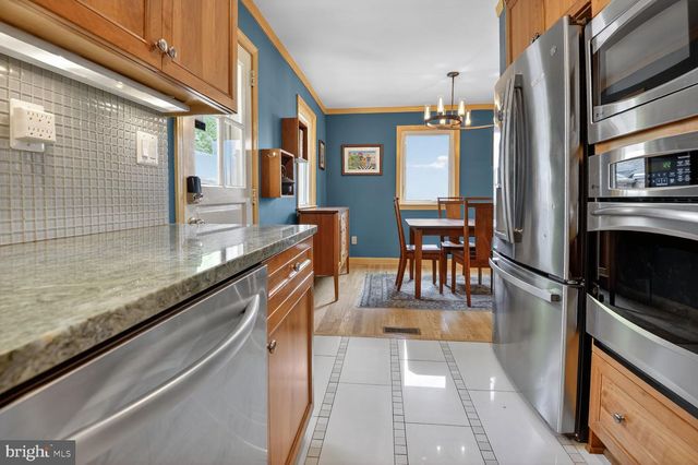5505 MCKINLEY ST, Bethesda, MD 20817