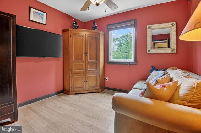 5505 MCKINLEY ST, Bethesda, MD 20817