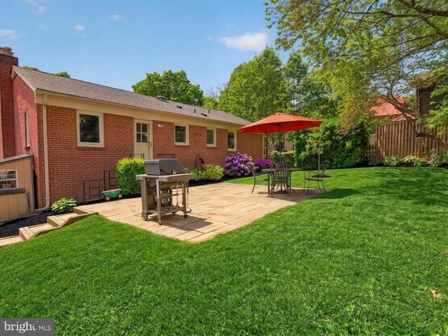 5505 MCKINLEY ST, Bethesda, MD 20817