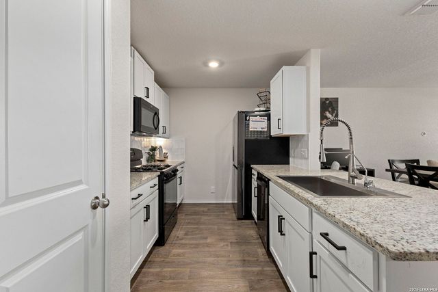 15602 Crimson Topaz, San Antonio, TX 78253
