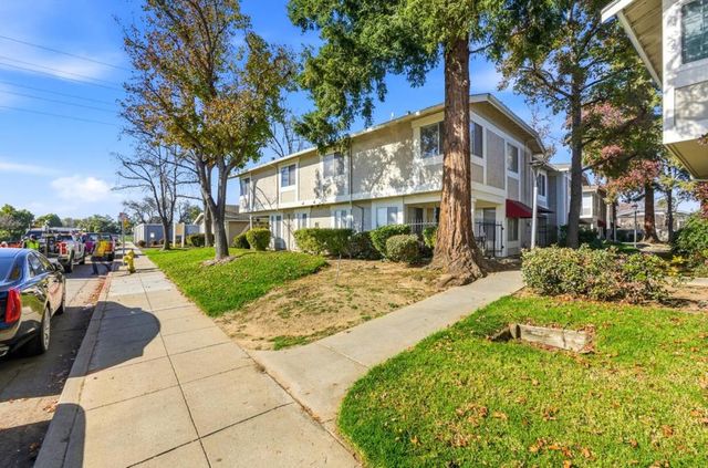 42 Muirfield Court, San Jose, CA 95116