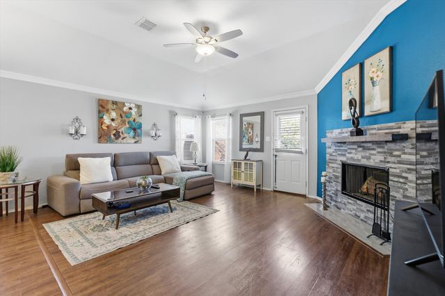 1921 Caddo Street, Little Elm, TX 75068