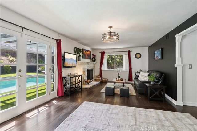 17160 Signature Drive, Granada Hills, CA 91344