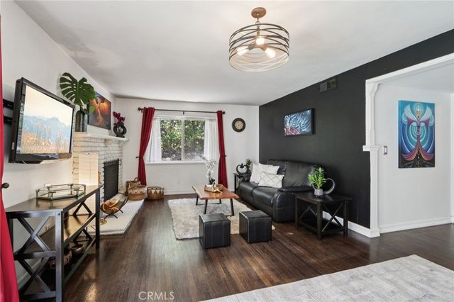 17160 Signature Drive, Granada Hills, CA 91344