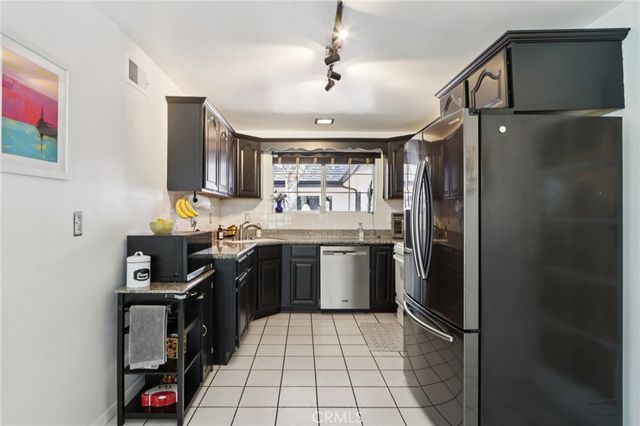 17160 Signature Drive, Granada Hills, CA 91344