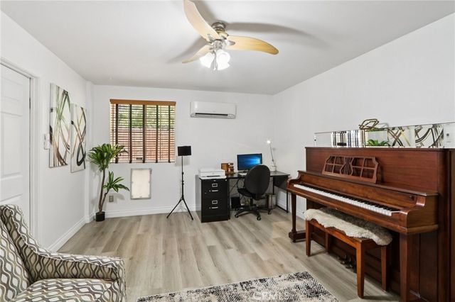 17160 Signature Drive, Granada Hills, CA 91344