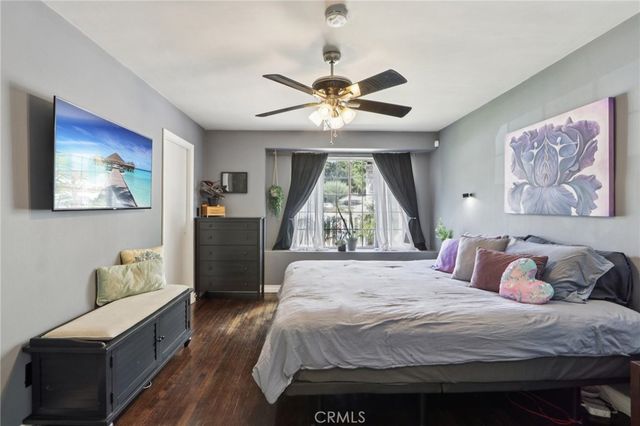 17160 Signature Drive, Granada Hills, CA 91344