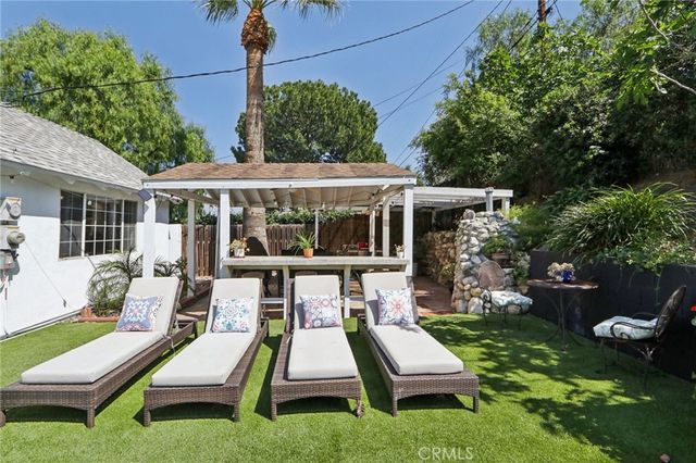 17160 Signature Drive, Granada Hills, CA 91344