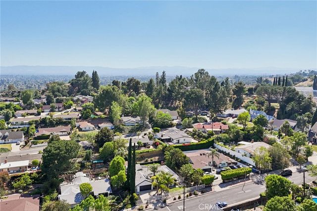 17160 Signature Drive, Granada Hills, CA 91344