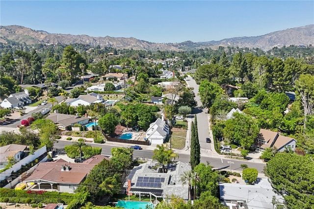 17160 Signature Drive, Granada Hills, CA 91344