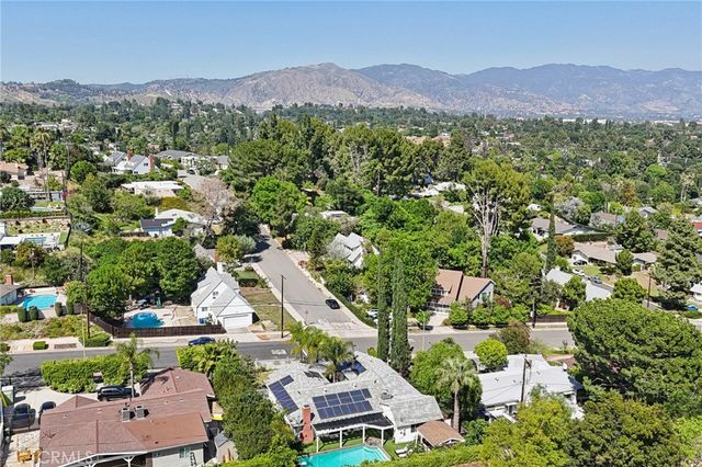 17160 Signature Drive, Granada Hills, CA 91344