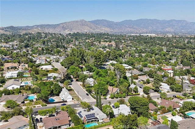 17160 Signature Drive, Granada Hills, CA 91344