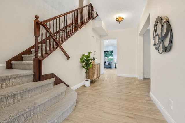 1455 Montauban Ct, Tracy, CA 95304