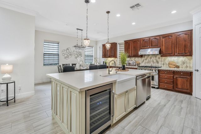 1455 Montauban Ct, Tracy, CA 95304