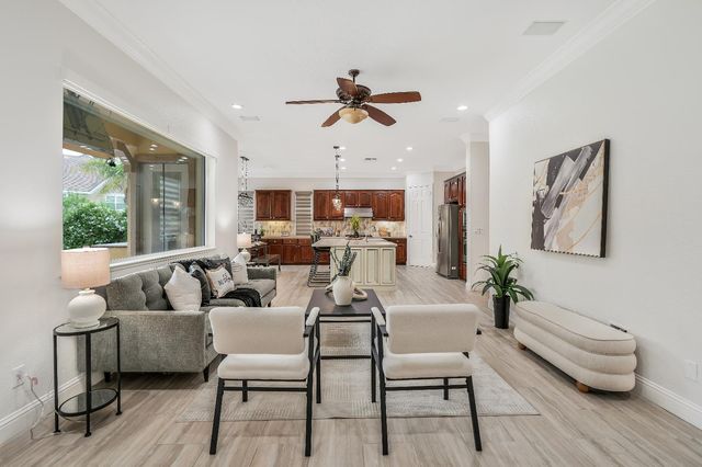 1455 Montauban Ct, Tracy, CA 95304