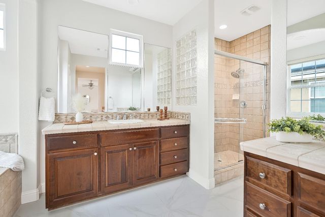 1455 Montauban Ct, Tracy, CA 95304