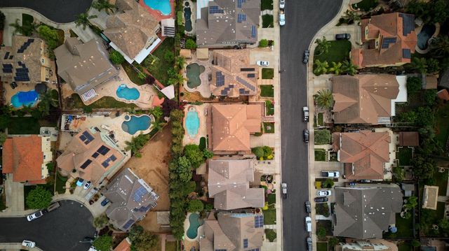 1455 Montauban Ct, Tracy, CA 95304