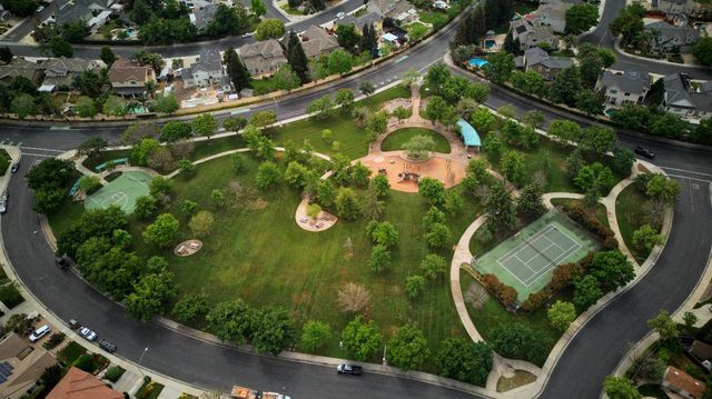 1455 Montauban Ct, Tracy, CA 95304