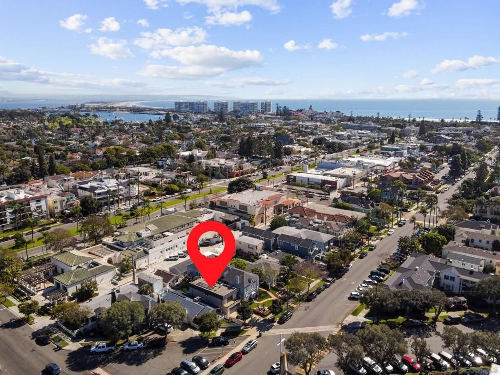 Image 30 of property listing at 713 719 D AVENUE, Coronado, CA 92118