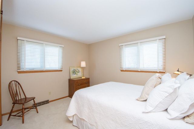 2205 14th Street S, Moorhead, MN 56560