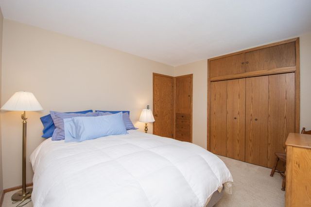 2205 14th Street S, Moorhead, MN 56560