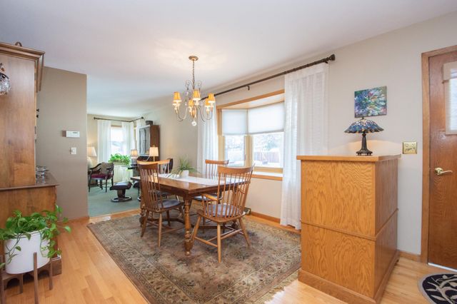 2205 14th Street S, Moorhead, MN 56560