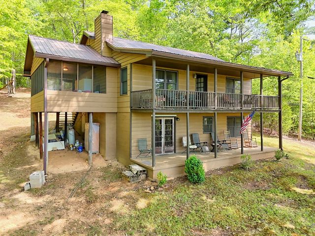 3235 Hiwassee Dam Access, Murphy, NC 28906