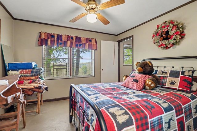 3235 Hiwassee Dam Access, Murphy, NC 28906