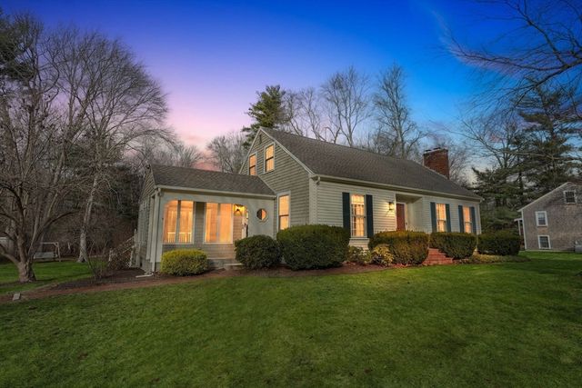 121 South Dr, Bridgewater, MA 02324