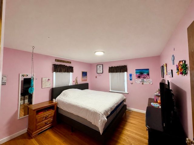 48 Sullivan Dr, Northbridge, MA 01588