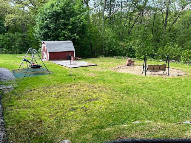 48 Sullivan Dr, Northbridge, MA 01588