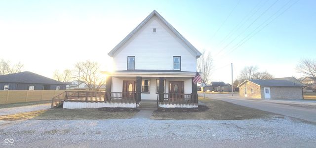 203 S Pillsbury Street, Milroy, IN 46156