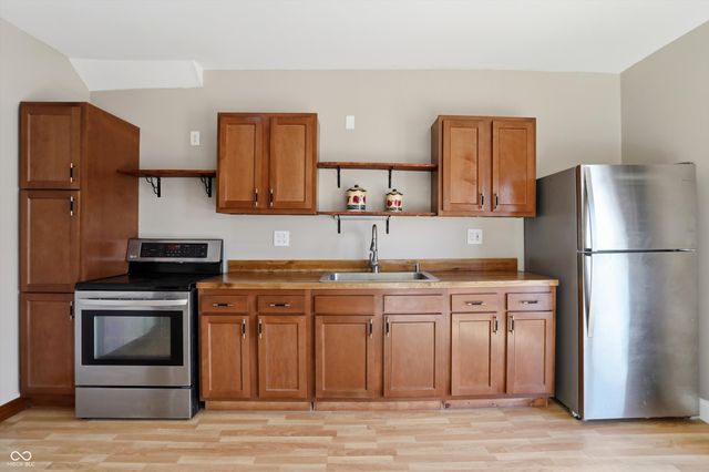 203 S Pillsbury Street, Milroy, IN 46156