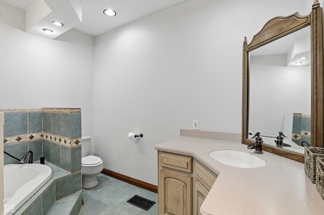 203 S Pillsbury Street, Milroy, IN 46156