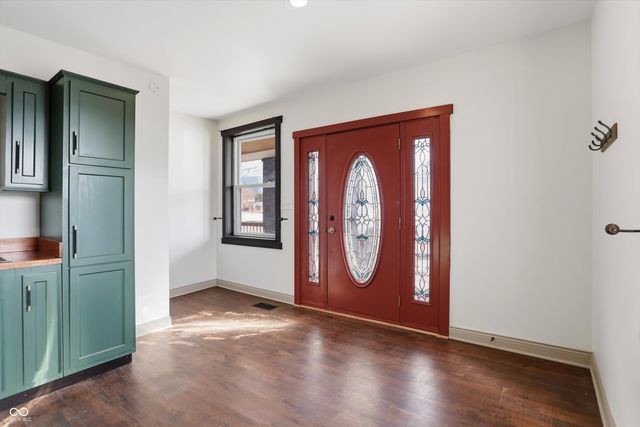 203 S Pillsbury Street, Milroy, IN 46156