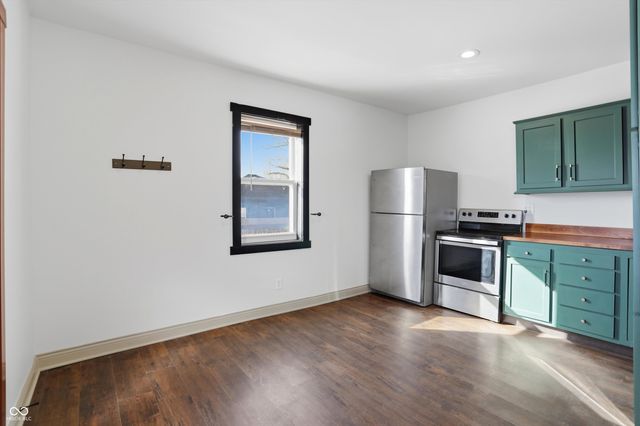 203 S Pillsbury Street, Milroy, IN 46156