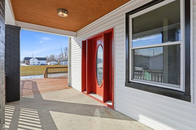 203 S Pillsbury Street, Milroy, IN 46156